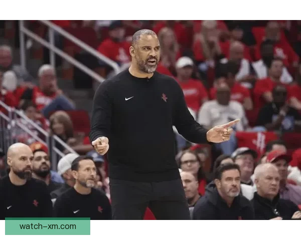 弗朗西斯称乌度卡为火箭注入强硬与坚韧 现有阵容下已展现出色执教能力 弗朗西斯称乌度卡为火箭注入强硬与坚韧 现有阵容下已展现出色执教能力